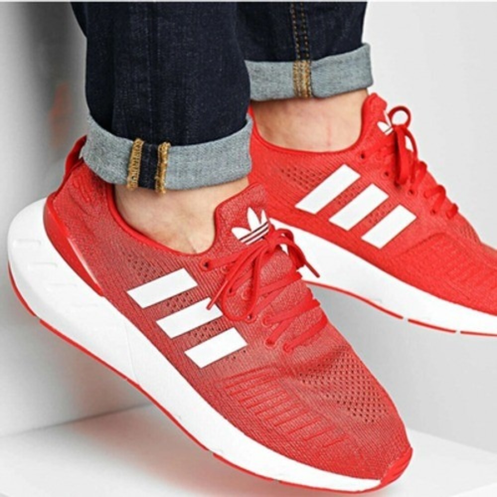 Adidas Swift Run 22 Shoes Mens Size 9 Knit Athletic GZ3497 Sneakers Gym NEW - Picture 2 of 12